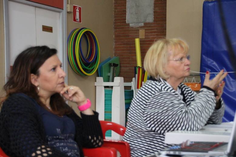 Alessandra Onano durante una lezione